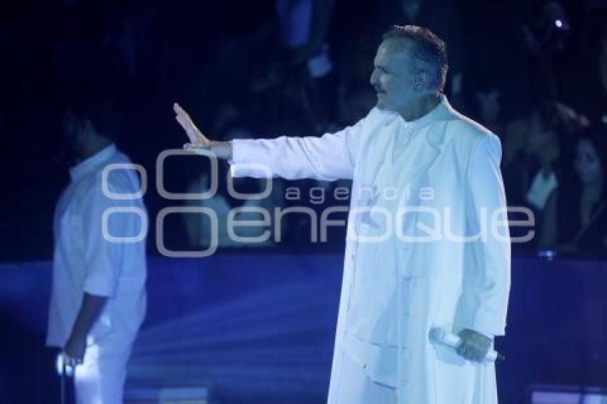 PALENQUE 2025 . MIGUEL BOSÉ