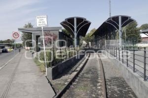 ESTACIÓN . TREN TURÍSTICO