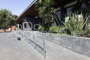 ESTACIÓN . TREN TURÍSTICO