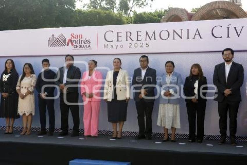 SAN ANDRÉS CHOLULA . CEREMONIA CÍVICA