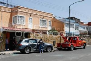 CHOQUE . 27 PONIENTE