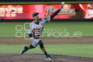 BÉSBOL. PERICOS VS LEONES
