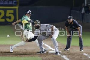 BÉSBOL. PERICOS VS LEONES