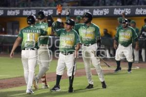 BÉSBOL. PERICOS VS LEONES