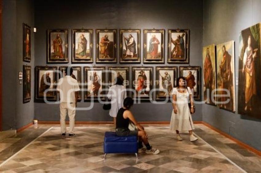 NOCHE DE MUSEOS