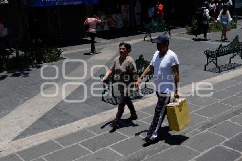 DÍA SIN SOMBRA