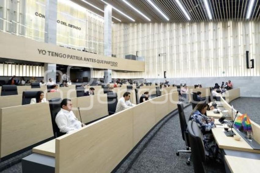 CONGRESO . SESIÓN ORDINARIA