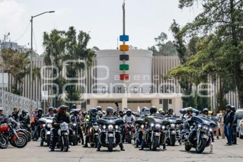 MANIFESTACIÓN . MOTOCICLISTAS