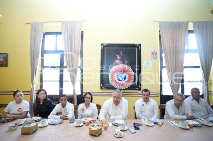 TLAXCALA . CONFEDERACIÓN DE TRABAJADORES