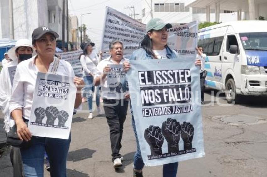 MANIFESTACIÓN ISSSTEP