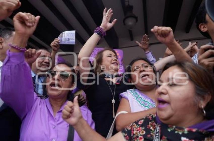 MINISTRA . YASMÍN ESQUIVEL