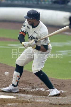 BÉISBOL . PERICOS VS PIRATAS
