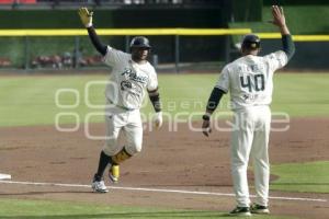 BÉISBOL . PERICOS VS PIRATAS