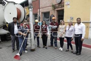 SAN PEDRO CHOLULA . LIMPIEZA DE CALLES