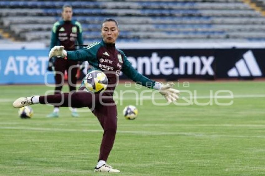 FÚTBOL . SELECCIÓN FEMENIL