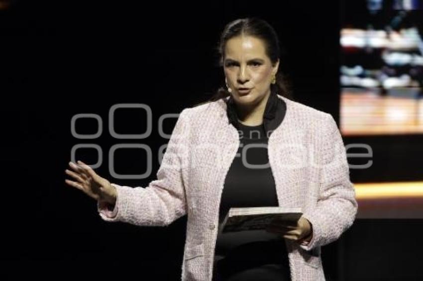 FESTIVAL DE LAS IDEAS . MICHELLE COUTTOLENC