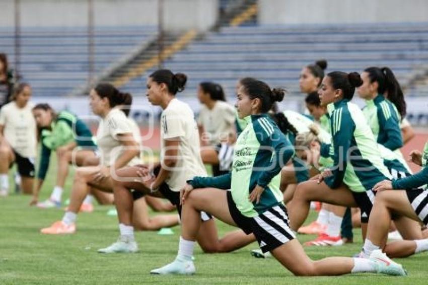 FÚTBOL . SELECCIÓN FEMENIL