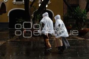 CLIMA . LLUVIA