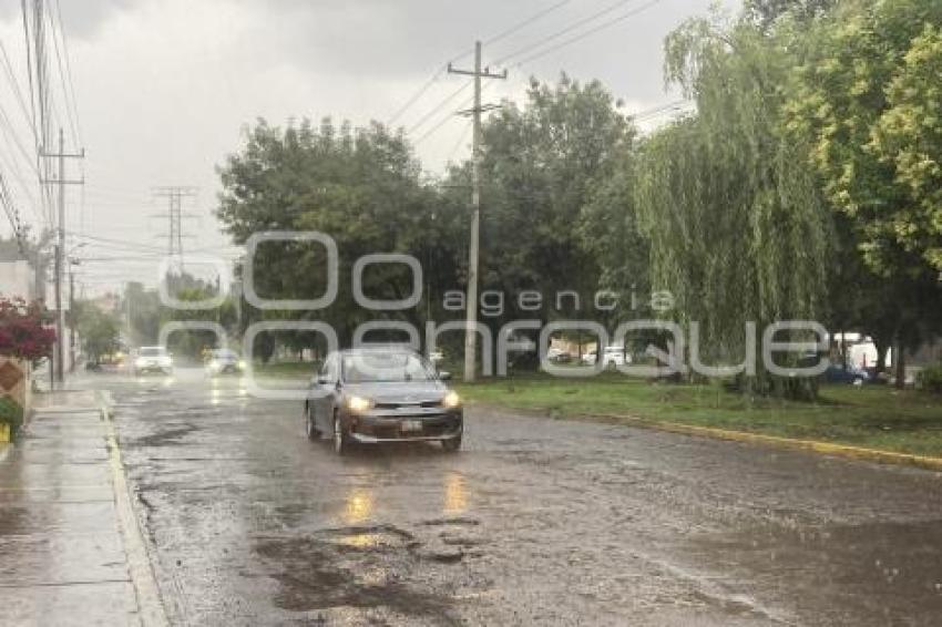 CLIMA . LLUVIA