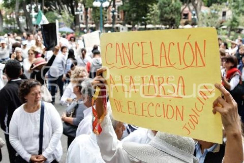 MANIFESTACIÓN . ELECCIONES
