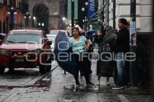 CLIMA . LLUVIA