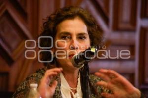 FENALI . BEATRIZ GUTIÉRREZ MÜLLER