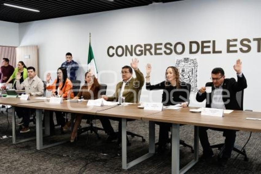 CONGRESO . COMISIÓN DE GOBERNACIÓN