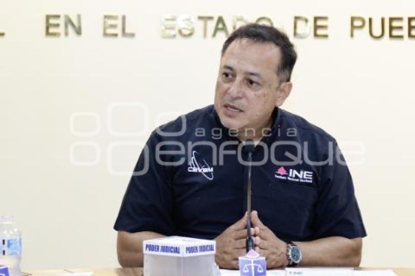 INE . EDGAR HUMBERTO ARIAS ALBA