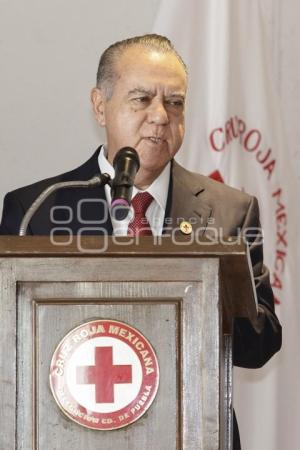 CRUZ ROJA . CARLOS FREANER