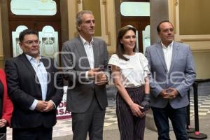 AYUNTAMIENTO . SALA DE PRENSA