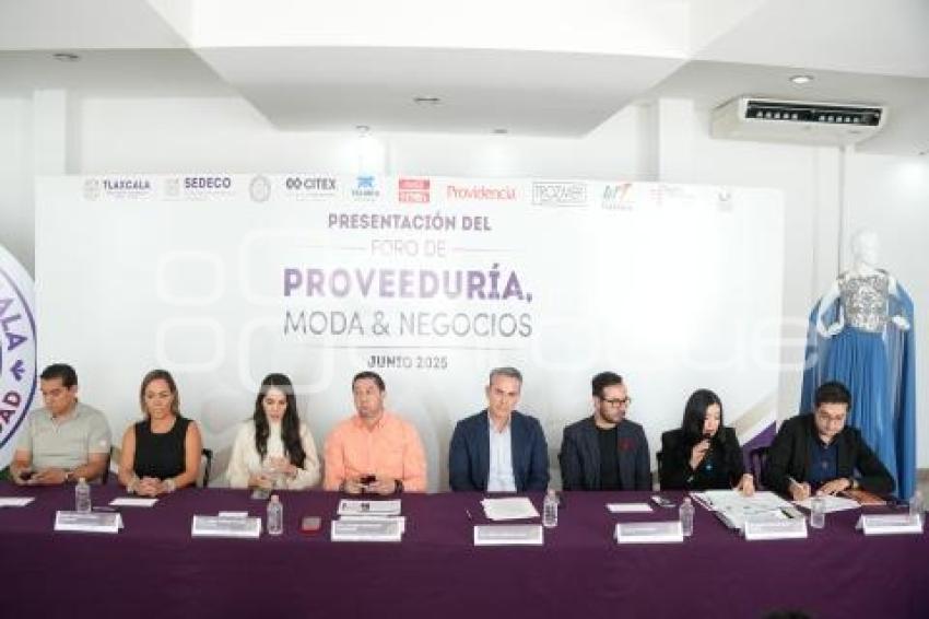 TLAXCALA . FORO PROVEEDURIA Y MODA