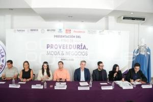 TLAXCALA . FORO PROVEEDURIA Y MODA