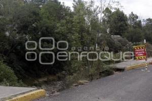 BANQUETA COLAPSADA