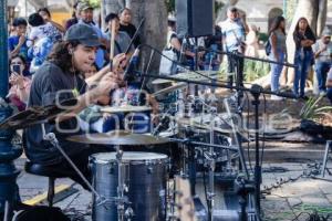 FESTIVAL NOISELESS