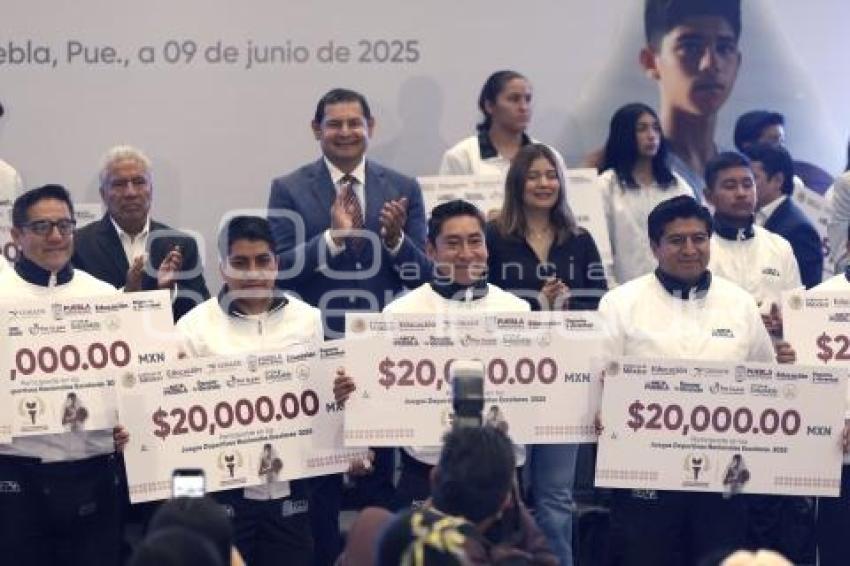 CEREMONIA DE ABANDERAMIENTO
