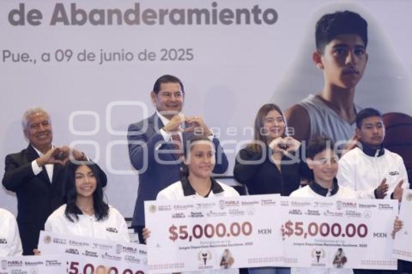 CEREMONIA DE ABANDERAMIENTO