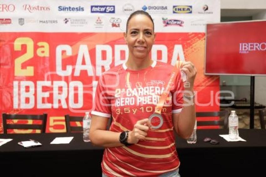 CARRERA IBERO