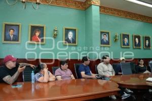 TLAXCALA . REUNIÓN COMERCIANTES SEMIFIJOS