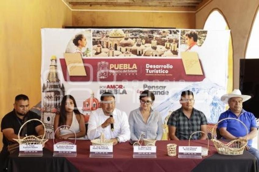 TOCHIMILCO . FERIA DE LA CANASTA