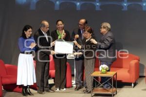 FORO DE CIENCIA Y GOBERNANZA
