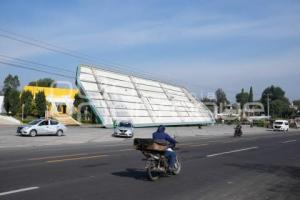 TLAXCALA . TECHUMBRE COLAPSADO