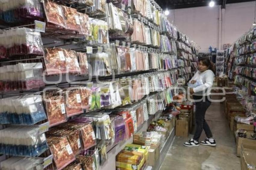 OPERATIVO . TIENDAS CHINAS