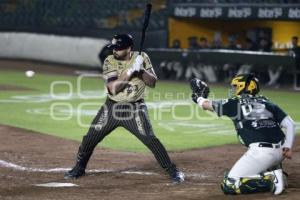 BÉISBOL . PERICOS VS DORADOS