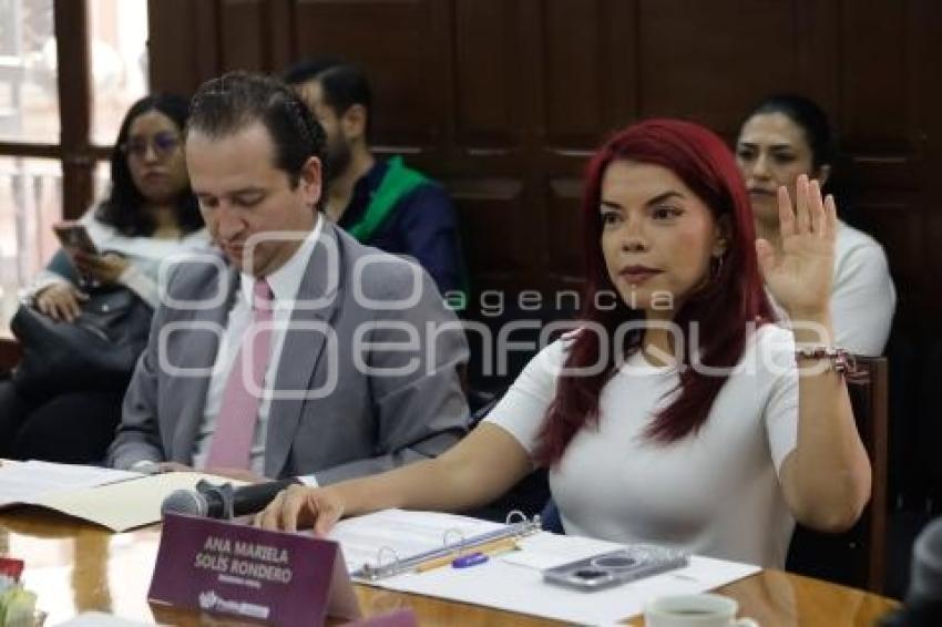 REGIDORES . COMISIÓN DE GOBERNACIÓN