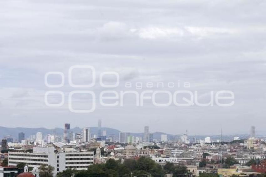 MEDIO AMBIENTE . DÍA NUBLADO