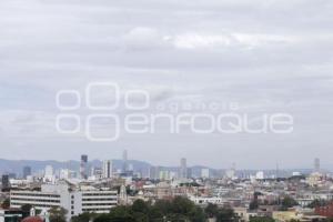 MEDIO AMBIENTE . DÍA NUBLADO