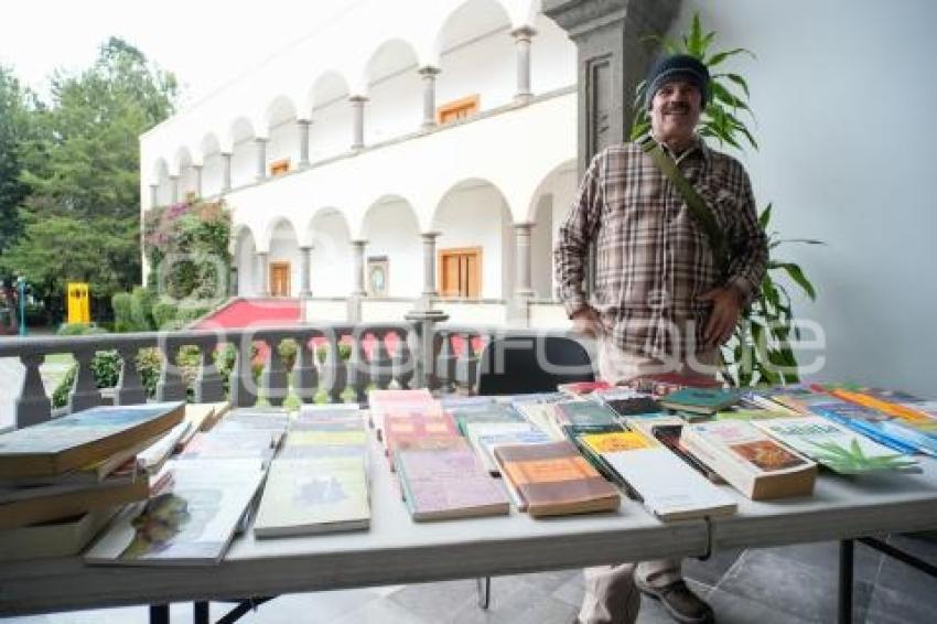 TLAXCALA . TRUEQUE LITERARIO