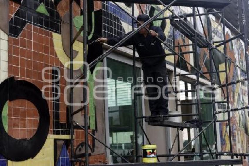 REHABILITACIÓN . MURAL LAZCARRO