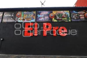 BARES . AVENIDA JUÁREZ
