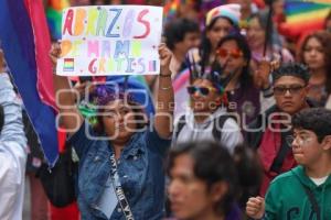 MARCHA DEL ORGULO LGBT